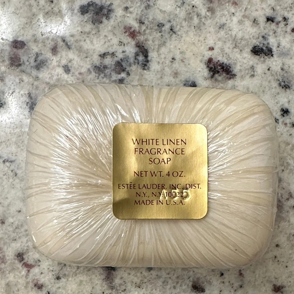 Estee Lauder White Linen Perfumed Soap and Decorative Soapdish - Picture 3 of 7